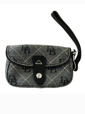 Dooney & Bourke Gray & Black Signature Jacquard Flap Wristlet Pouch / Wallet‎